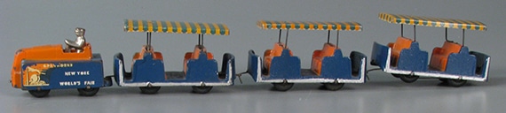 114.6869 N.Y. World's Fair Greyhound Glide-A-Ride, bus, 1964, The Strong, Rochester, New York 114.6869 N.Y. World's Fair Greyhound Glide-A-Ride, bus, 1964, The Strong, Rochester, New York